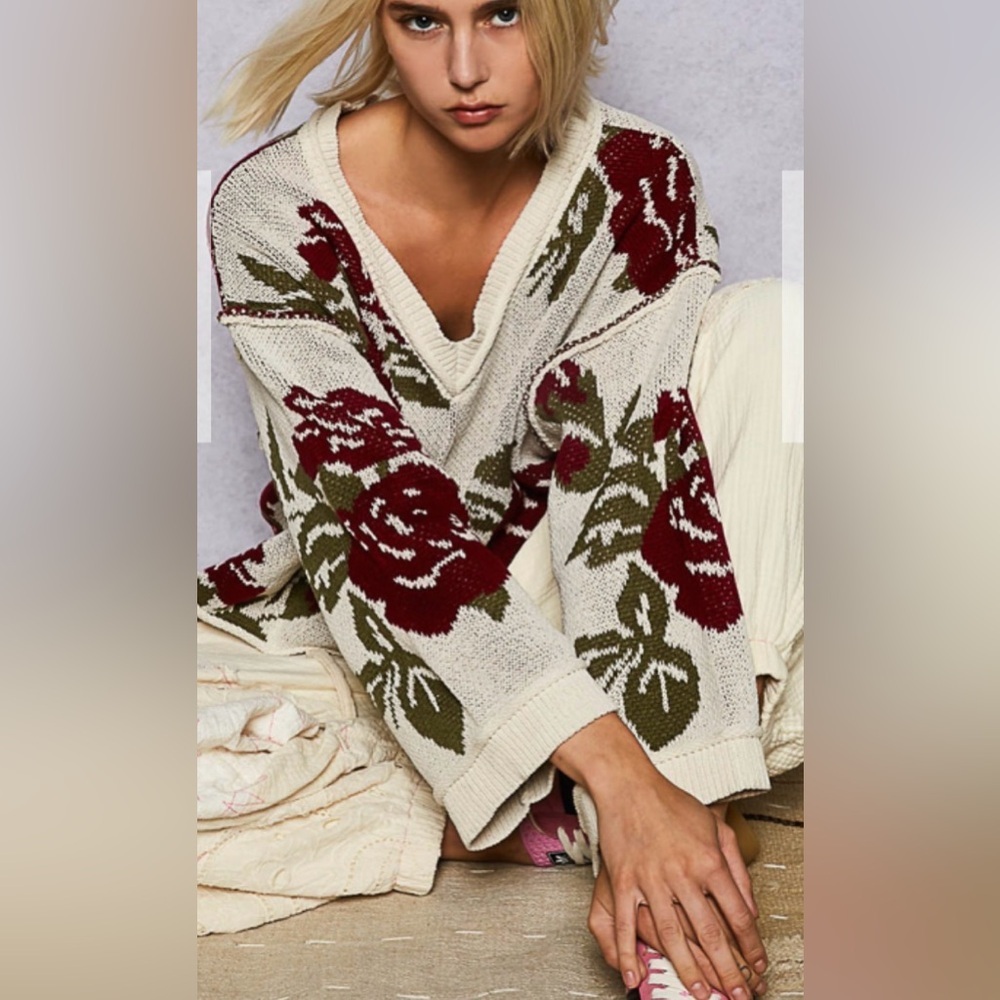!- Floral Knit Sweater - Cream and Red